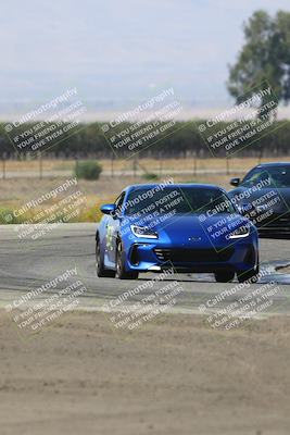 media/Sep-14-2025-Speed Ventures (Sun) [[b2951cd086]]/Yellow/Session 2 (Grapevine)/